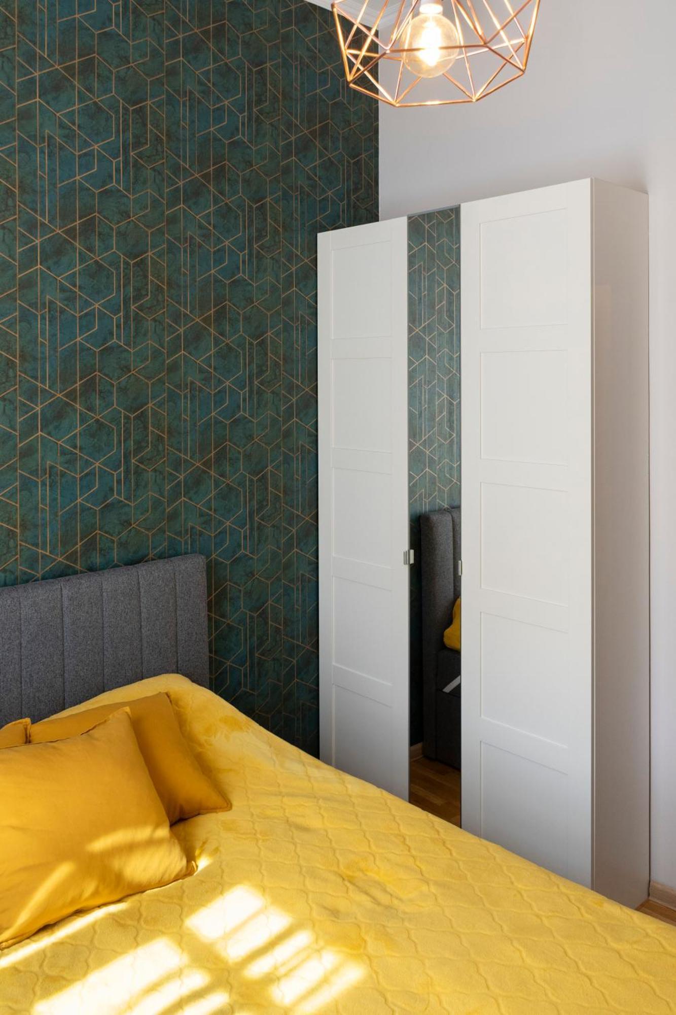 Apartment Grzegorzki - Main Station & Parks Nearby - By Rentujemy *